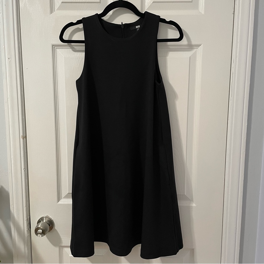 Uniqlo black dress